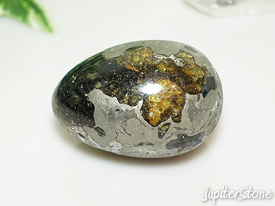 pallasite-meteorite-genseki