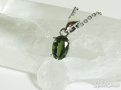 Tourmaline-pendant-6
