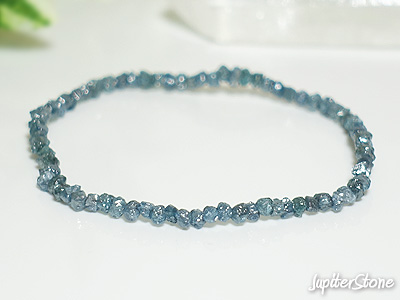 Natu-Diamond-bracelet-RoughType-11