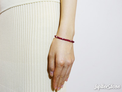 Ruby-bracelet-2021-11-d