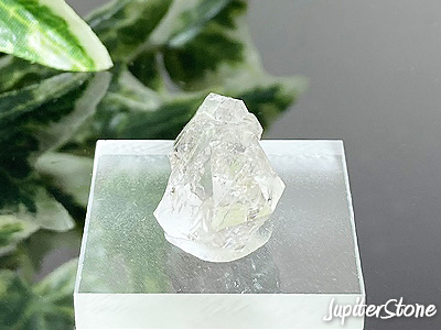 Herkimerdiamond-okimono-S-d