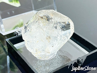 Herkimerdiamond-okimono-M-d