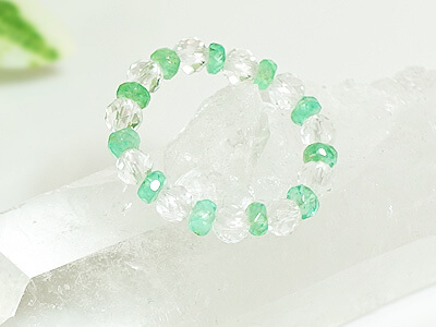 Emerald-sa-ring