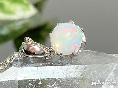 Precious-opal-pendant-8-2022
