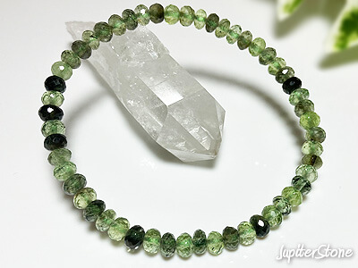 ludwigiteinperidot-bracelet-2022-12-e