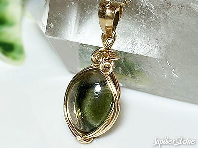 tourmaline-pendant-2023-3-11-k