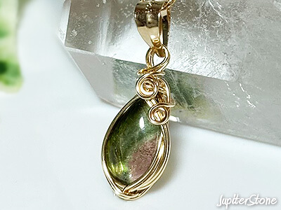 tourmaline-pendant-2023-3-11-i