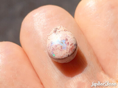 Opal-pendant-2023-10-b