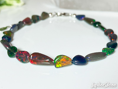 Opal-bracelet2023-10-a