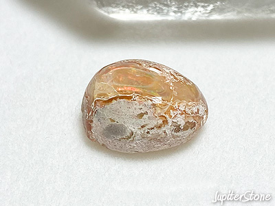 Opal-pendant-2023-10-m