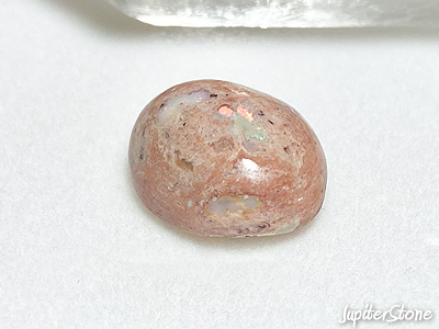 Opal-pendant-2023-10-r