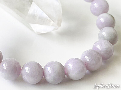 lavender-jade-bracelet-2023-11-a