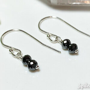 black-diamond-earrings-2023-12-a