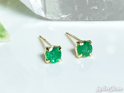 emerald-earrings-2024-2