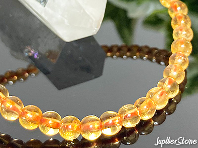 Imperial-Topaz-bracelet-2024-6-b