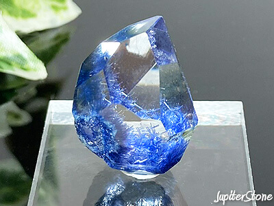 Dumortierite-bedside-stone-i