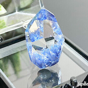 Dumortierite-bedside-stone-f