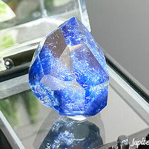 Dumortierite-bedside-stone-i