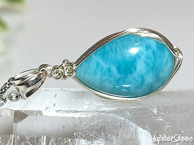 Larimar-wire-pendant-2024-8-d