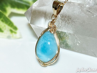 Larimar-wire-pendant-2024-8-c