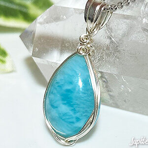 Larimar-wire-pendant-2024-8-d