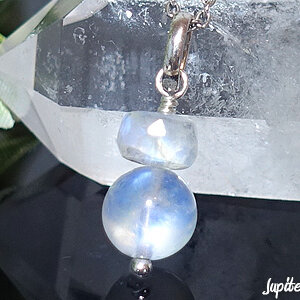 royalbluemoonstone-pendant-2024-9-a