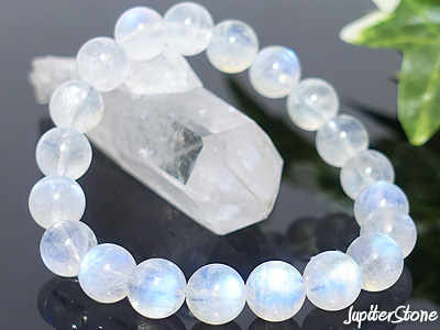 royalbluemoonstone-bracelet-2024-9-e