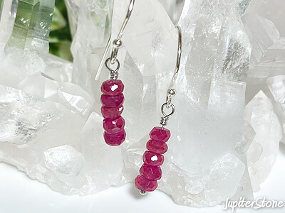 Ruby-earrings-2024-9-a