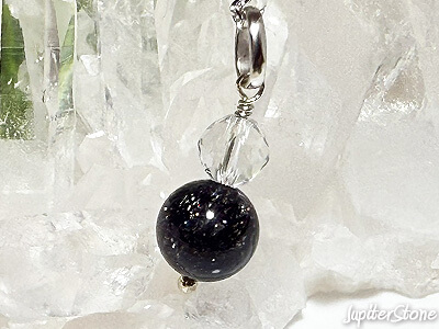 black-super7-pendant-2024-10-a