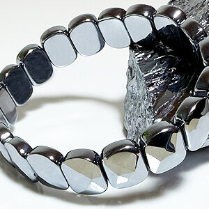 terahertz-bangle-bracelet-2024-10-b