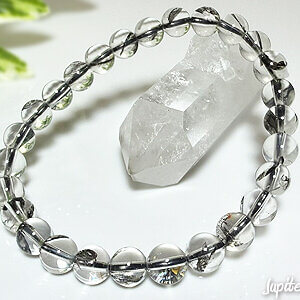 oil-in-quartz-bracelet-2024-11-a