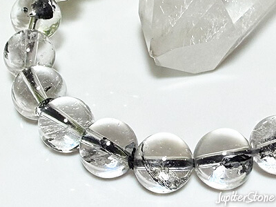 oil-in-quartz-bracelet-2024-11-d