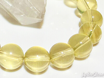 golden-labradorite-bracelet-2024-11-e