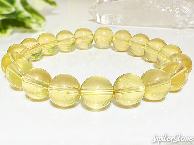 golden-labradorite-bracelet-2024-11-e