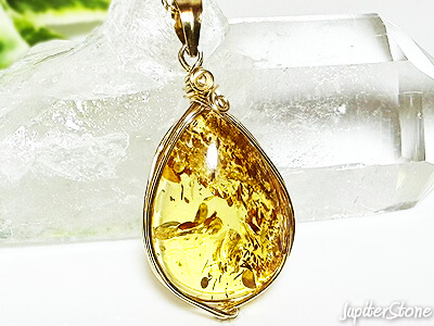 FlowerAmber-pendant-2024-11-c