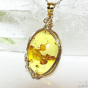 FlowerAmber-pendant-2024-11-d