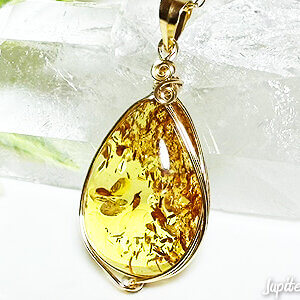 FlowerAmber-pendant-2024-11-c