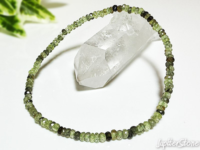 ludwigiteinperidot-bracelet-2025-1-25-h