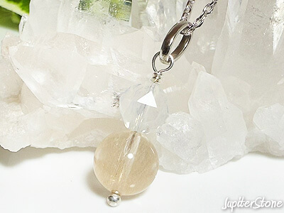 zagi-moutain-quartz-pendant-2025-1