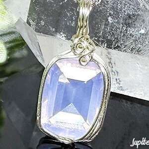 Scorolite-pendant-2025-2-c