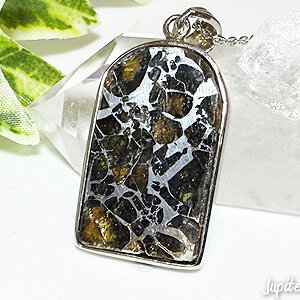 Russian-pallasite-natural-meteorite-2025-n