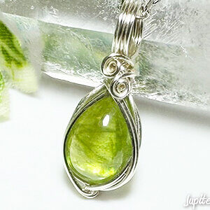 sphene-wire-pendant-2025-3-b