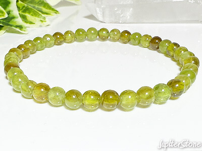 sphene-bracelet-2025-3-b