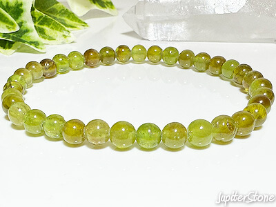 sphene-bracelet-2025-3-c