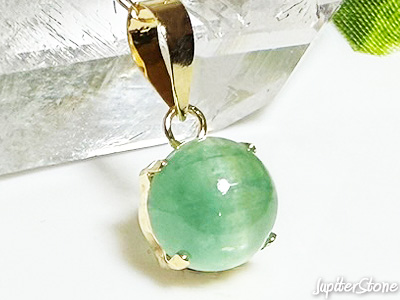 emerald-18kg-pendant-2025-4-e