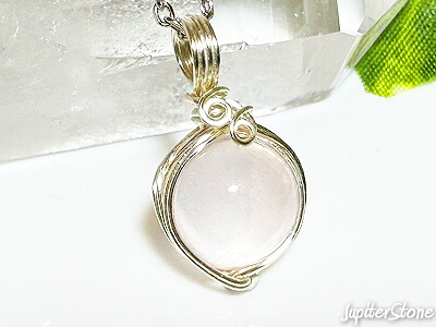 m-rosequartz-wire-pendant-2025-4-a