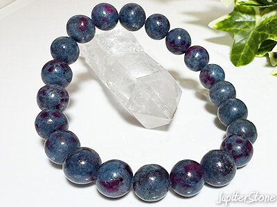 ruby-sapphire-in-kyanite-bracelet-2025-5-c