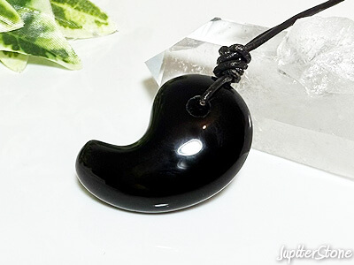 tibet-morion-magatama-1