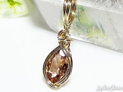 Andalusite-pendant-2025-5-a