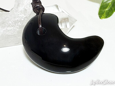 tibet-morion-magatama-2